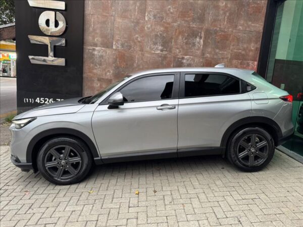 fll-0005_02-jpgu20250924201239